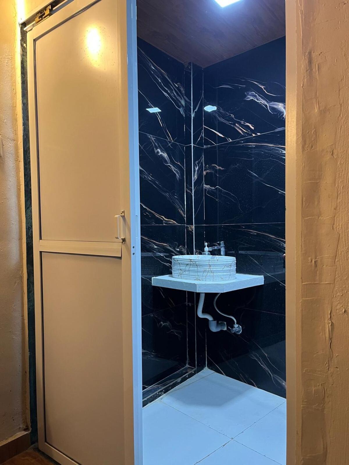Govind Villa - 3Bhk Penthouse Suite With Pool Splash 罗纳瓦拉 外观 照片