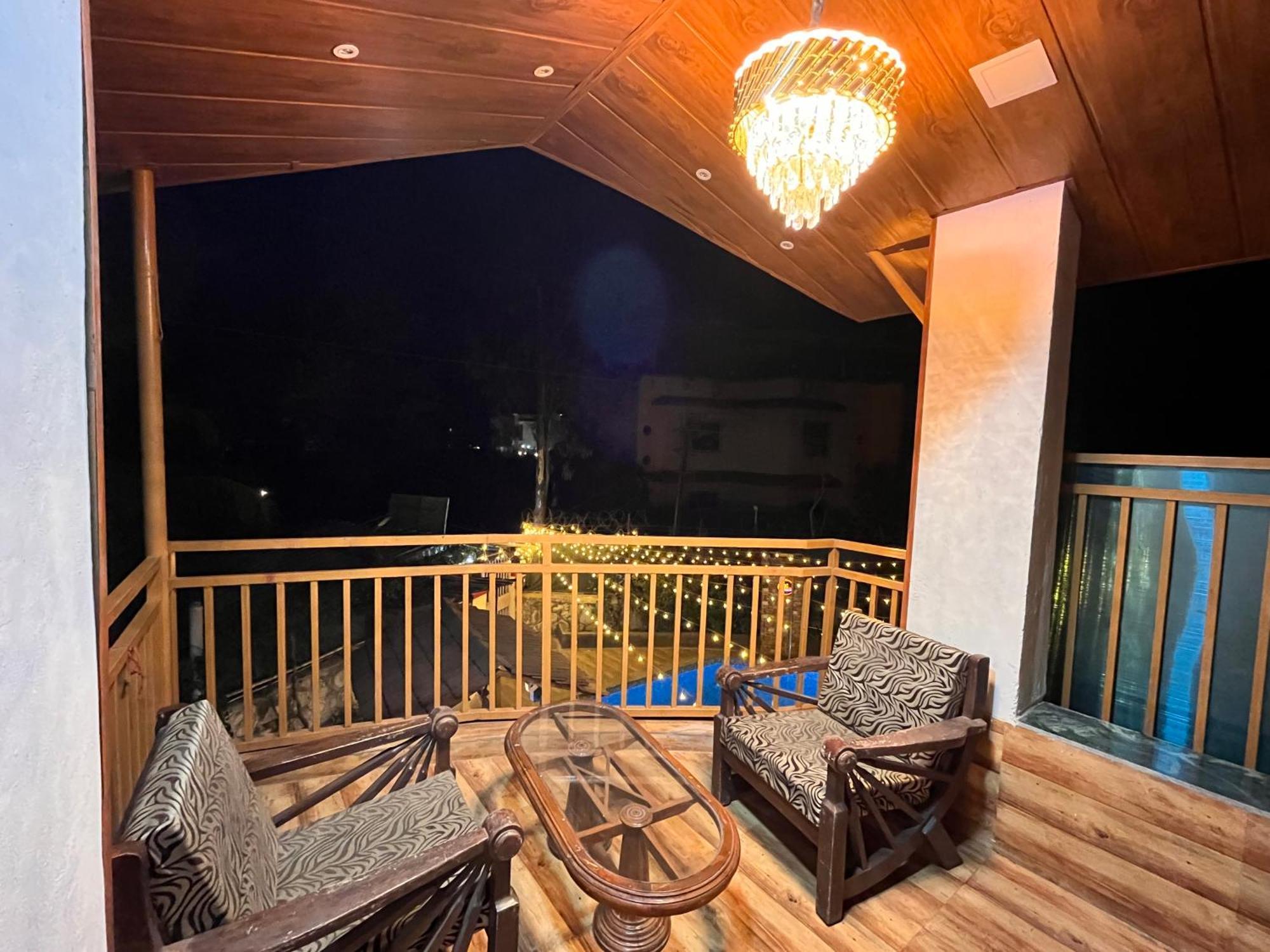Govind Villa - 3Bhk Penthouse Suite With Pool Splash 罗纳瓦拉 外观 照片